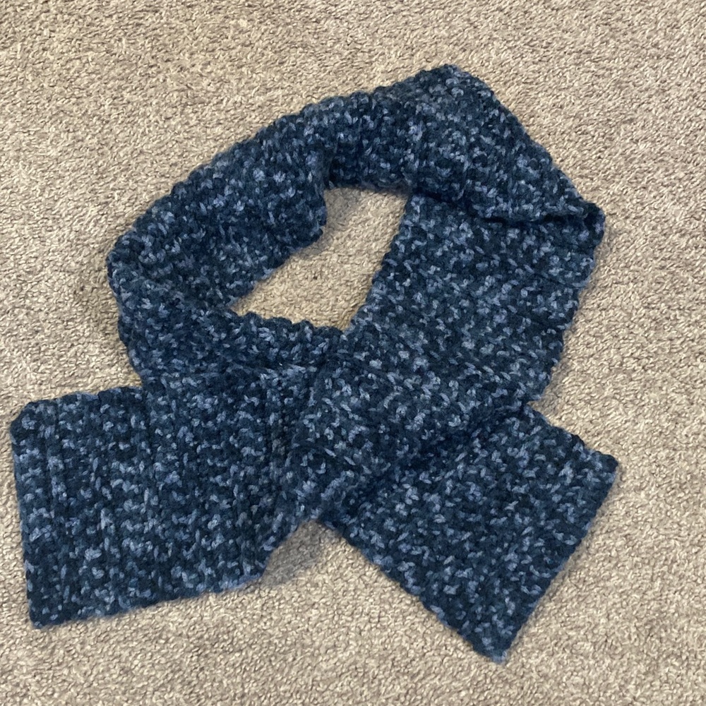 Blue Knit Scarf